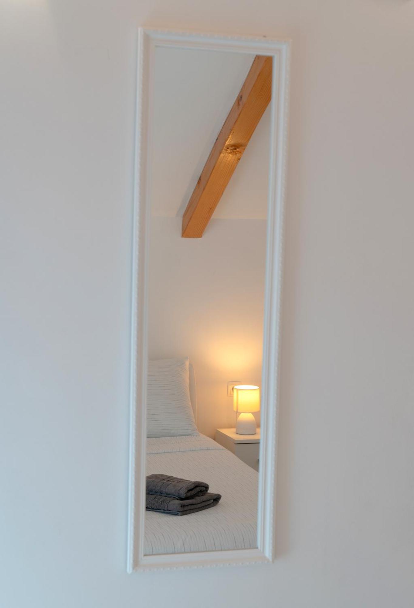 אומיס Apartments Srdanovic מראה חיצוני תמונה