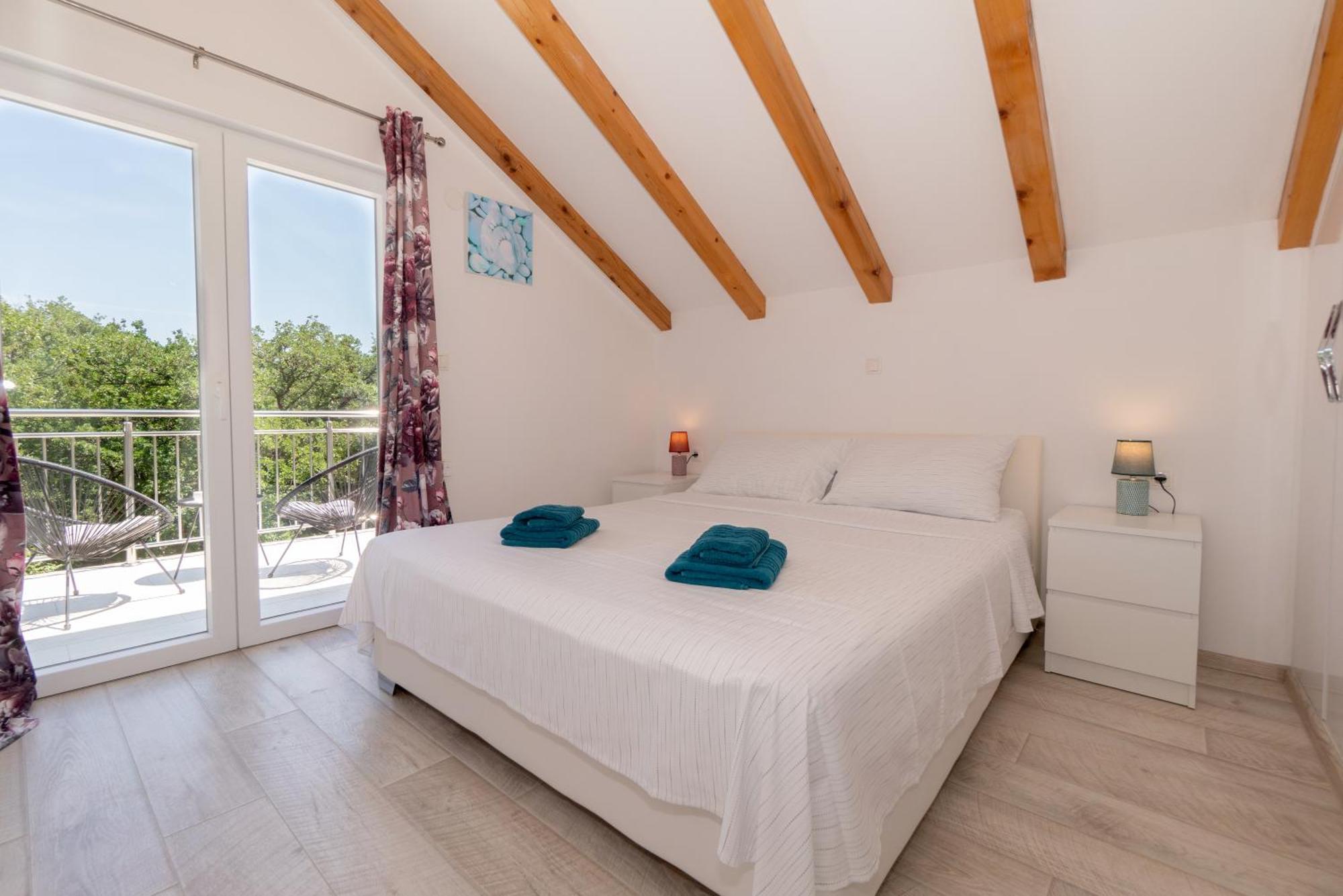 אומיס Apartments Srdanovic מראה חיצוני תמונה