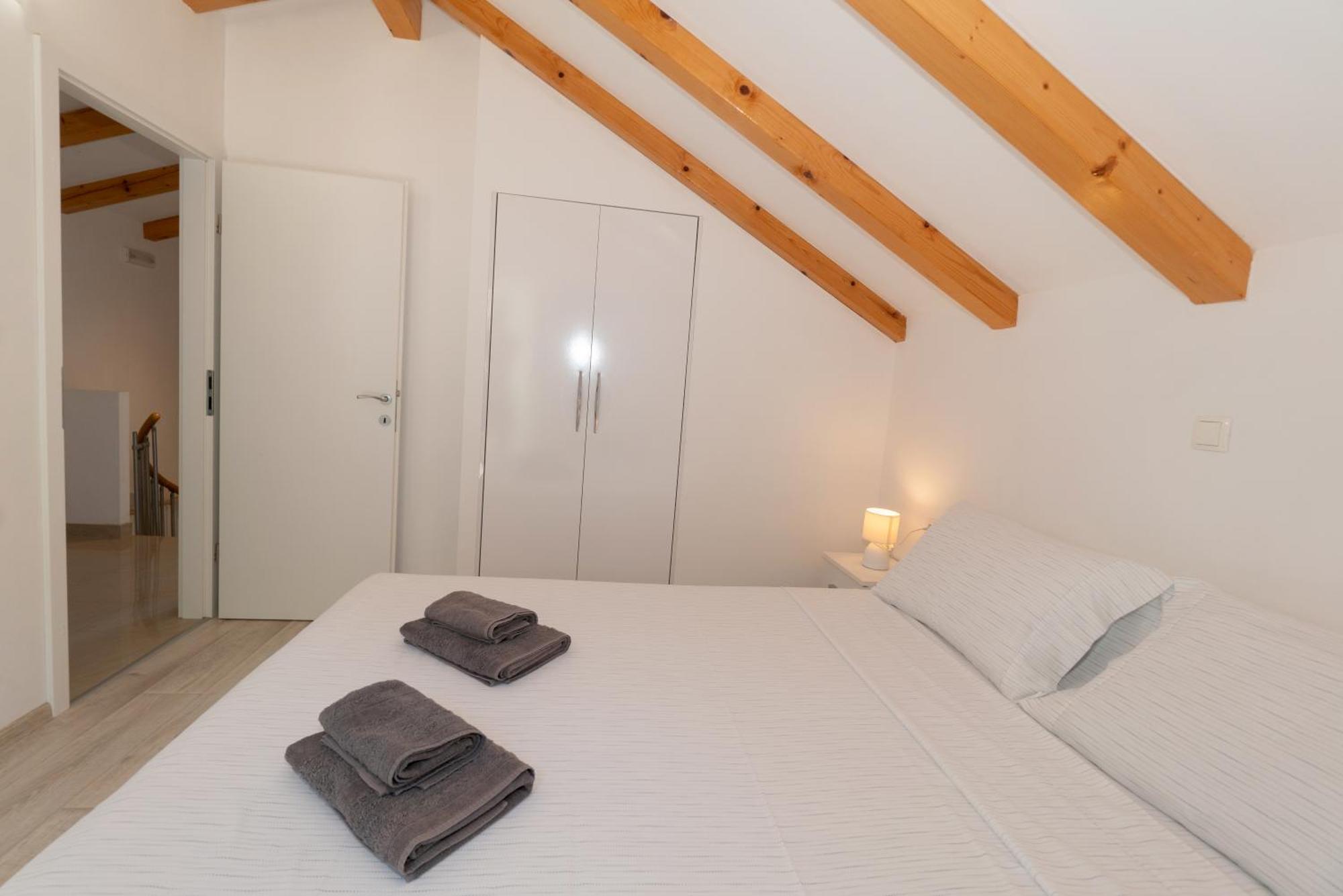 אומיס Apartments Srdanovic מראה חיצוני תמונה