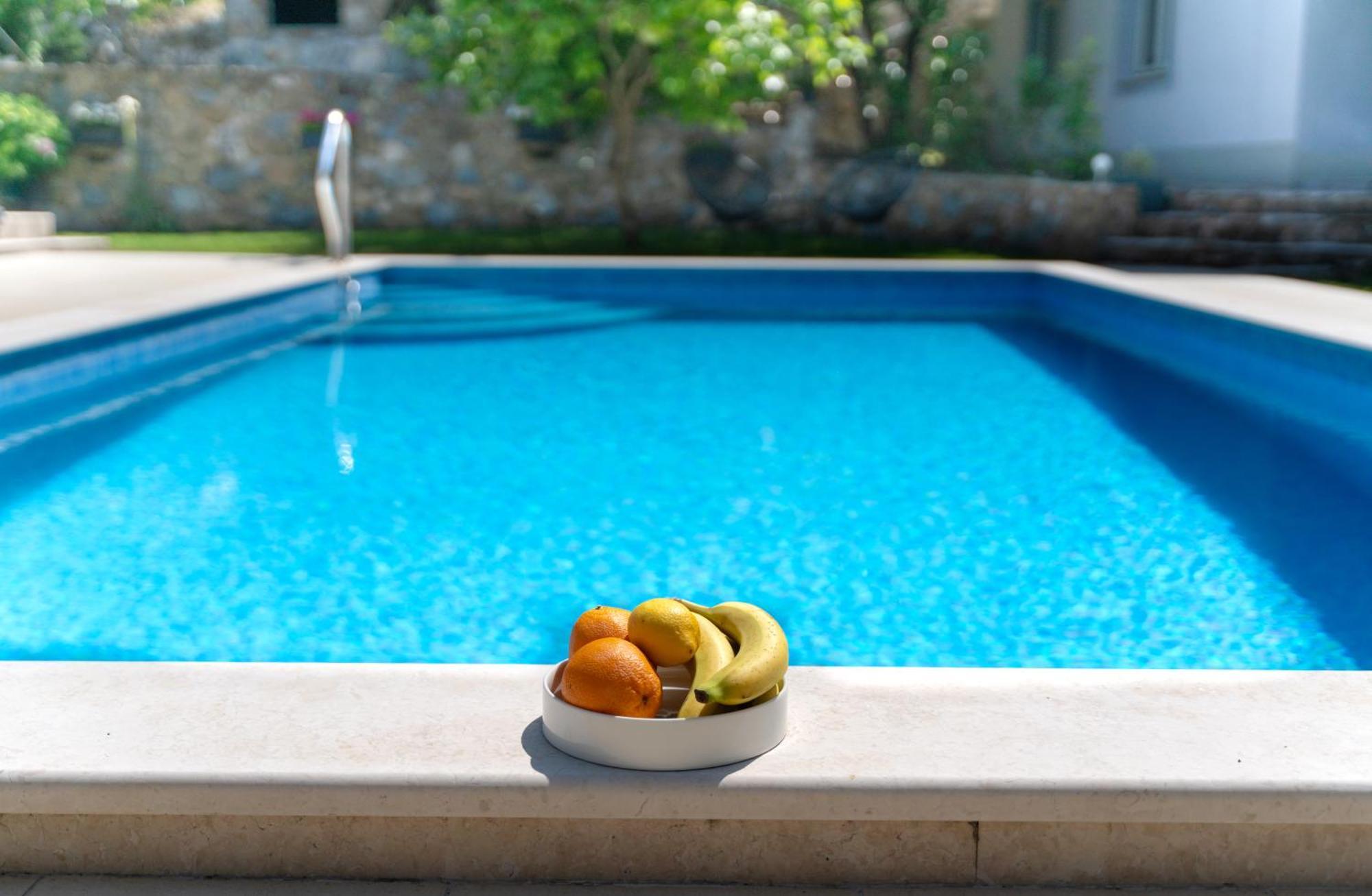 אומיס Apartments Srdanovic מראה חיצוני תמונה